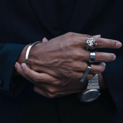 The Ultimate Guide: How to Choose Jewelry for Men